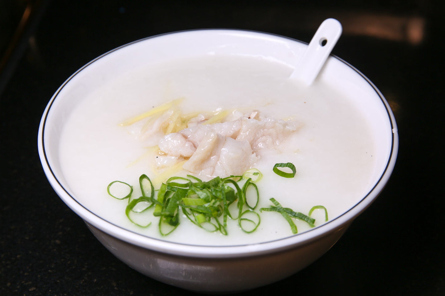 B8. Fish Fillet Porridge (Large) | 鱼片粥(大)