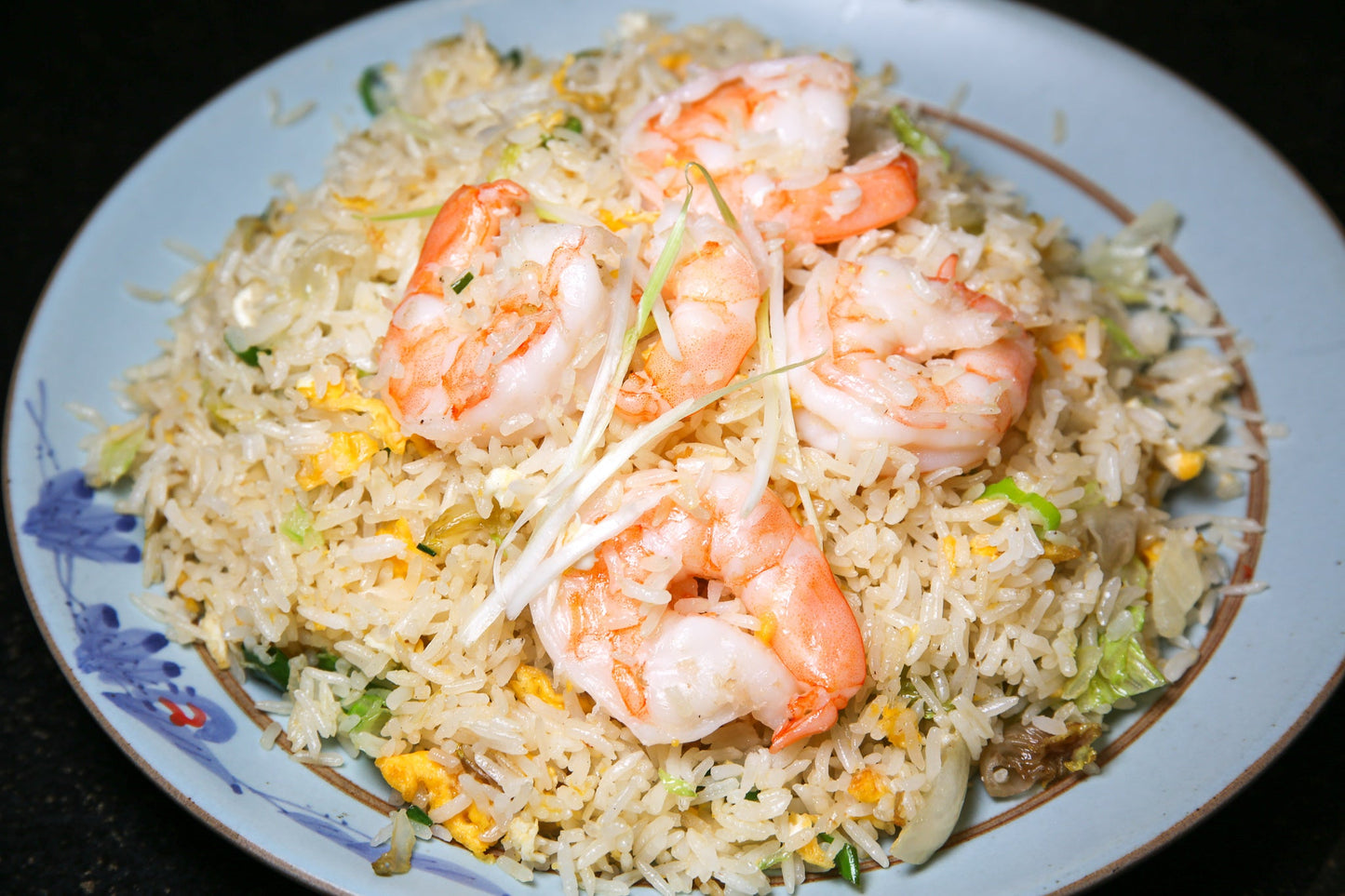 F6. Prawn Fried Rice | 虾球炒饭